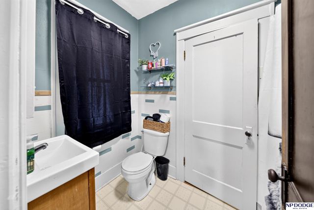 1025 E 1st Street, Fremont, NE 68025