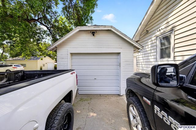 1025 E 1st Street, Fremont, NE 68025