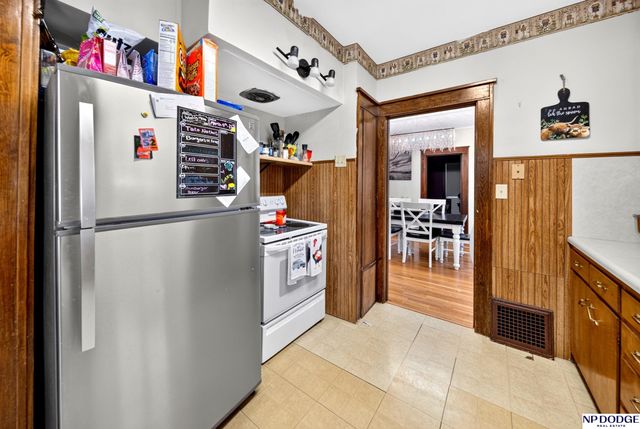 1025 E 1st Street, Fremont, NE 68025