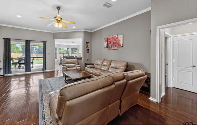 5746 Mustang Trail, Tyler, TX 75707