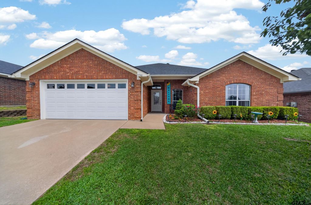 5746 Mustang Trail, Tyler, TX 75707
