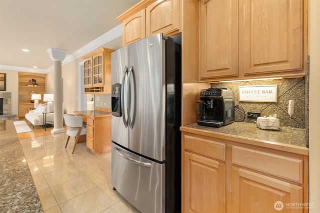 13804 SE 76th Place, Newcastle, WA 98059