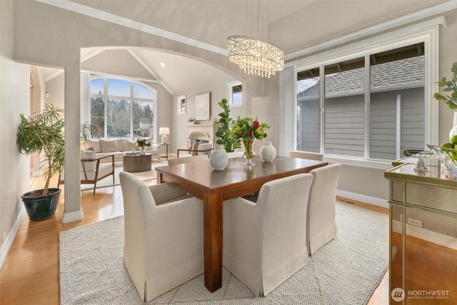 13804 SE 76th Place, Newcastle, WA 98059