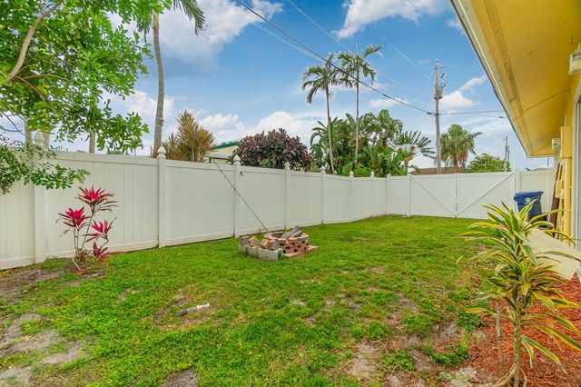 6130 Francis Street, Jupiter, FL 33458