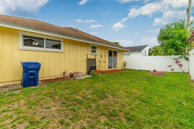 6130 Francis Street, Jupiter, FL 33458