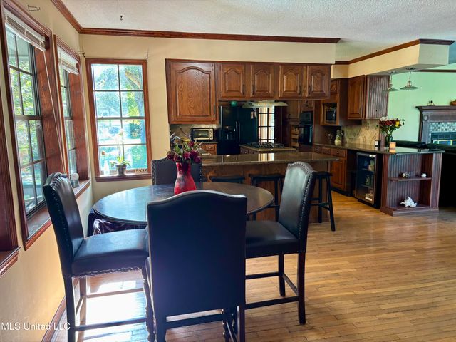 1316 Homestead Boulevard, Gautier, MS 39553