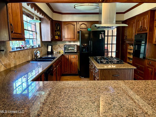 1316 Homestead Boulevard, Gautier, MS 39553