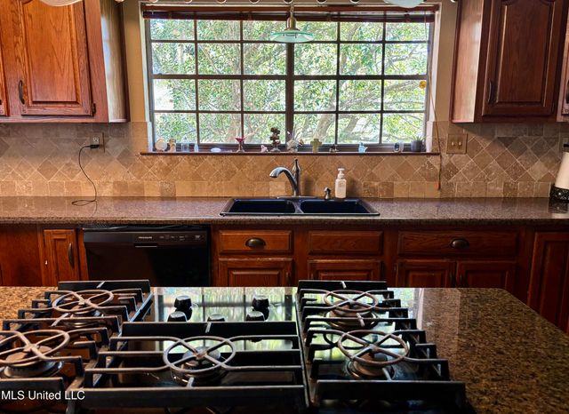 1316 Homestead Boulevard, Gautier, MS 39553