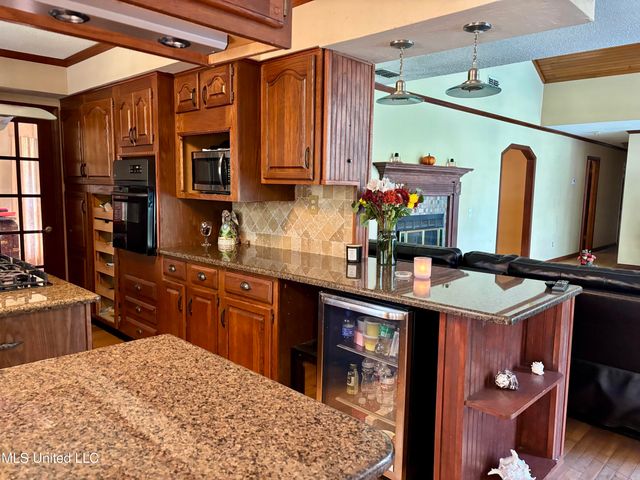 1316 Homestead Boulevard, Gautier, MS 39553