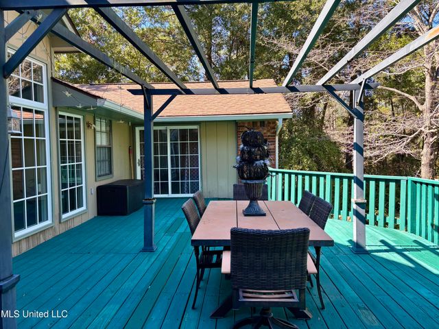 1316 Homestead Boulevard, Gautier, MS 39553