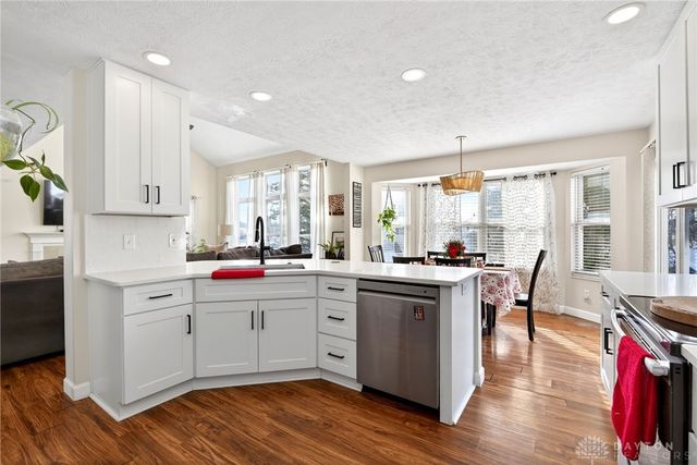 7 W Long Meadow Drive, Springboro, OH 45066