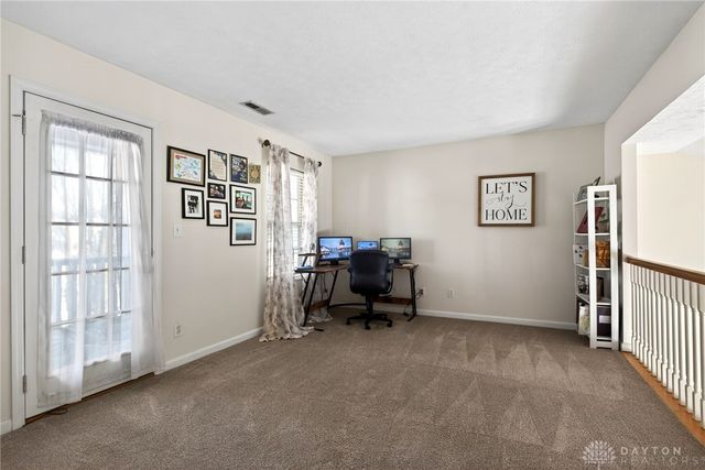 7 W Long Meadow Drive, Springboro, OH 45066