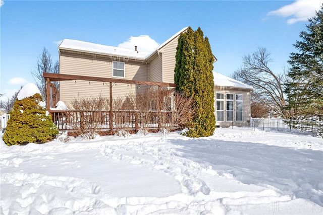 7 W Long Meadow Drive, Springboro, OH 45066