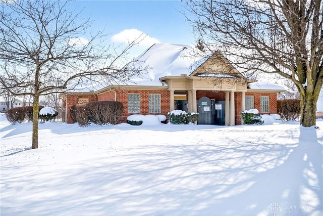 7 W Long Meadow Drive, Springboro, OH 45066