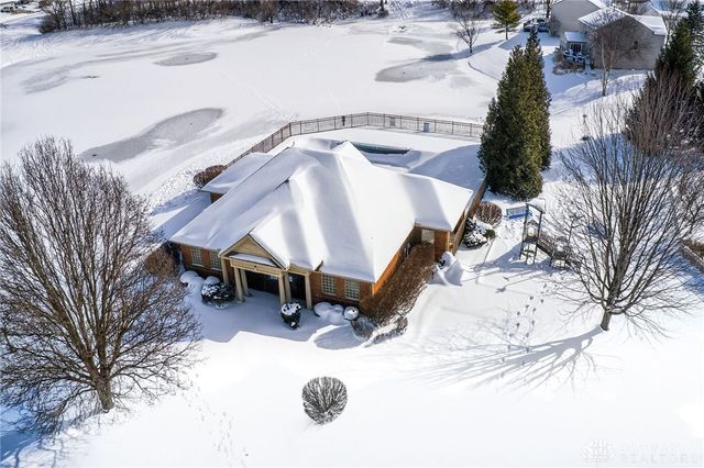 7 W Long Meadow Drive, Springboro, OH 45066