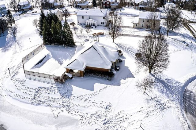 7 W Long Meadow Drive, Springboro, OH 45066