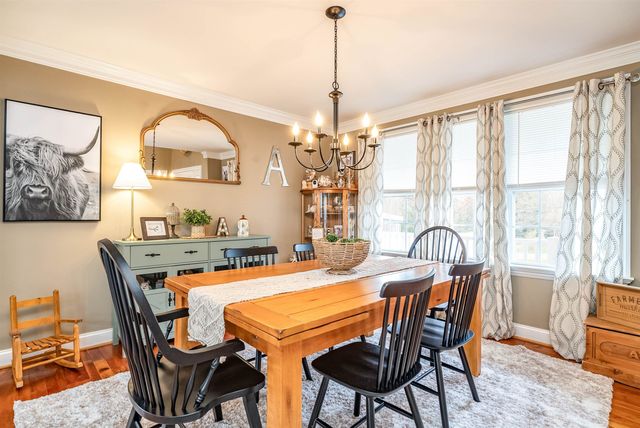 406 WOODLAND DR, Luray, VA 22835