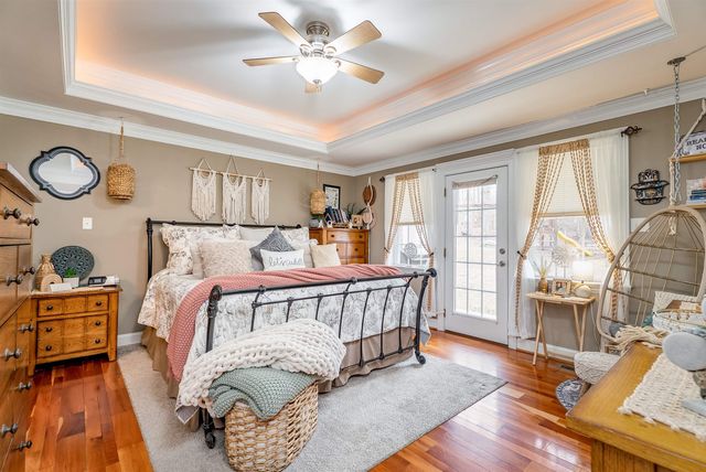 406 WOODLAND DR, Luray, VA 22835