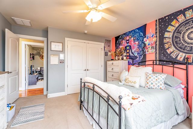 406 WOODLAND DR, Luray, VA 22835