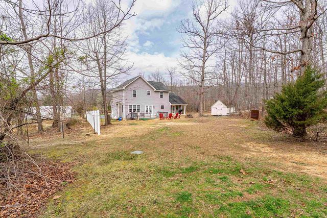 406 WOODLAND DR, Luray, VA 22835