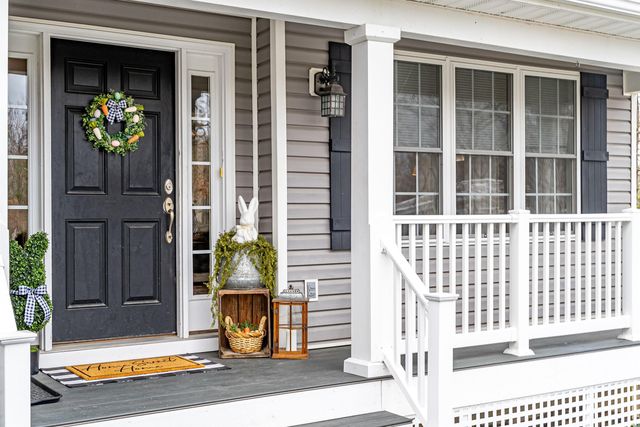 406 WOODLAND DR, Luray, VA 22835