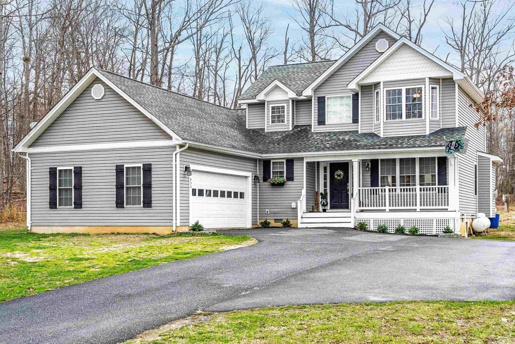 406 WOODLAND DR, Luray, VA 22835