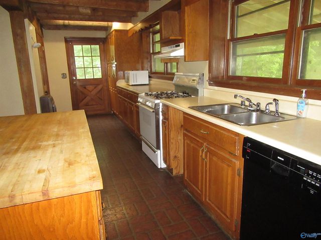 3809 South Chapel Hill Road, Decatur, AL 35603