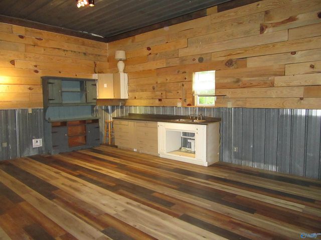 3809 South Chapel Hill Road, Decatur, AL 35603