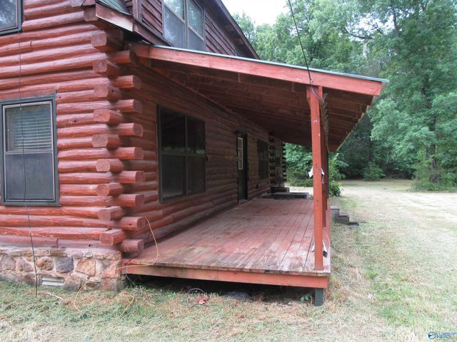 3809 South Chapel Hill Road, Decatur, AL 35603