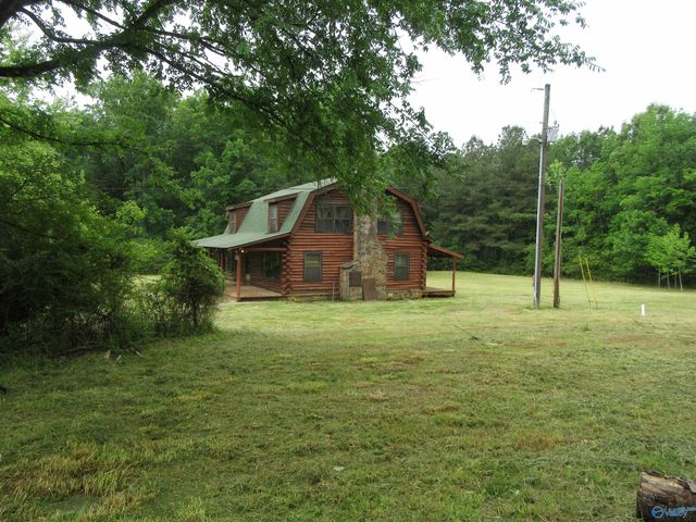 3809 South Chapel Hill Road, Decatur, AL 35603