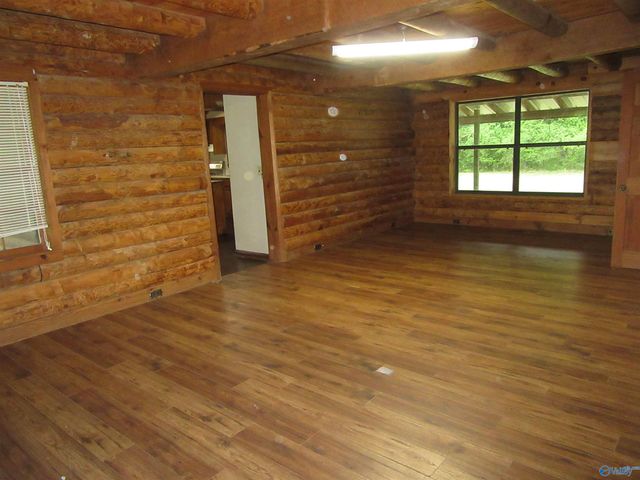 3809 South Chapel Hill Road, Decatur, AL 35603