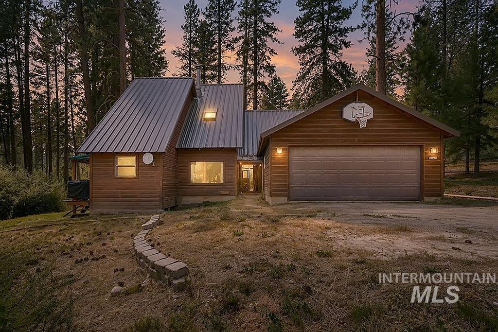 3 Bull Pine Rd, Idaho City, ID 83631 photo 1