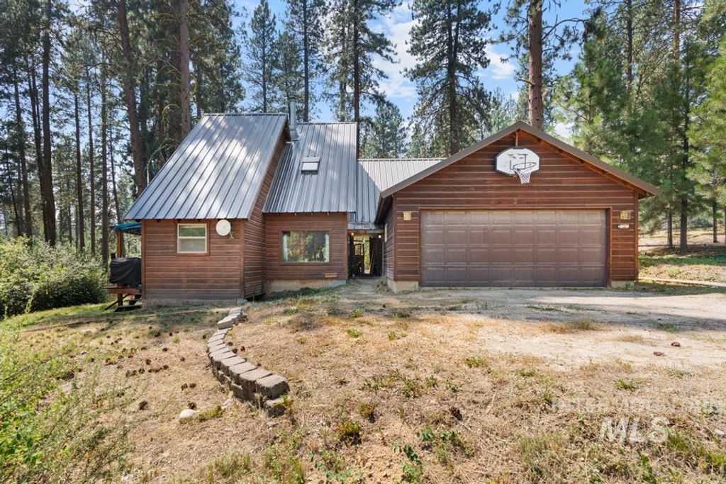 3 Bull Pine Rd, Idaho City, ID 83631 photo 2