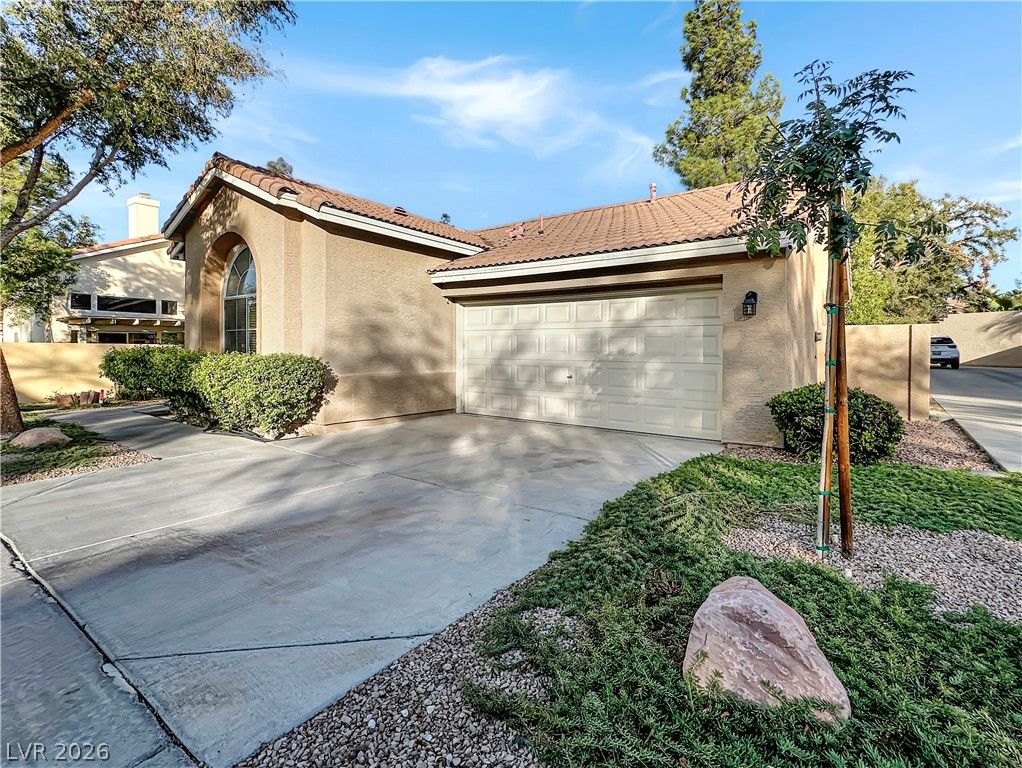 84 Yesterday Drive, Henderson, NV 89074 — photo 3