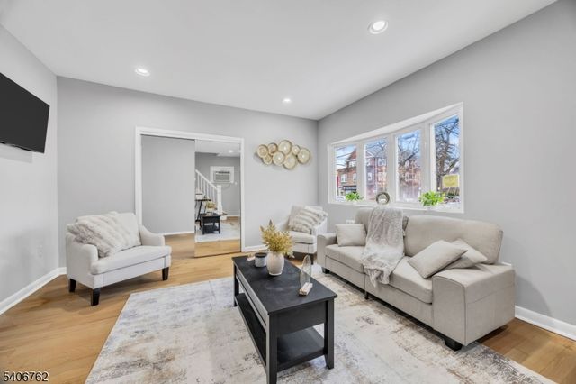 220 W Scott Ave, Rahway City, NJ 07065