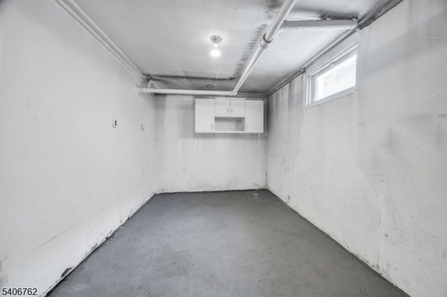 220 W Scott Ave, Rahway City, NJ 07065