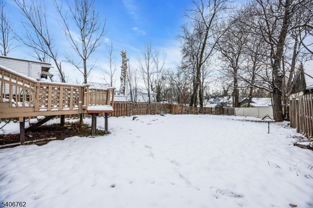 220 W Scott Ave, Rahway City, NJ 07065