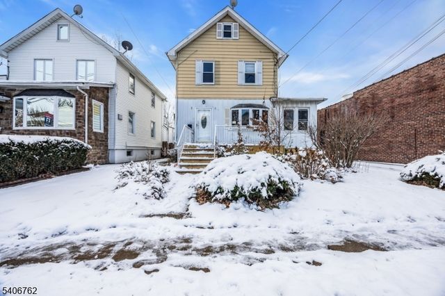 220 W Scott Ave, Rahway City, NJ 07065