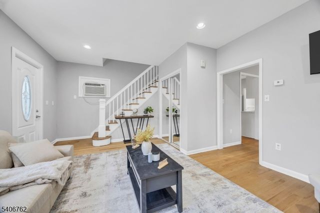 220 W Scott Ave, Rahway City, NJ 07065