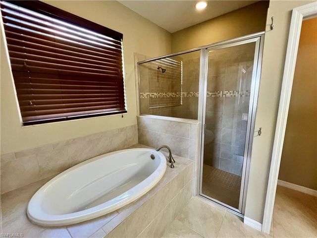 3889 Dunnster CT, Fort Myers, FL 33916