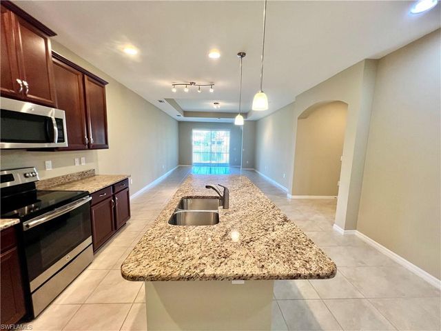 3889 Dunnster CT, Fort Myers, FL 33916