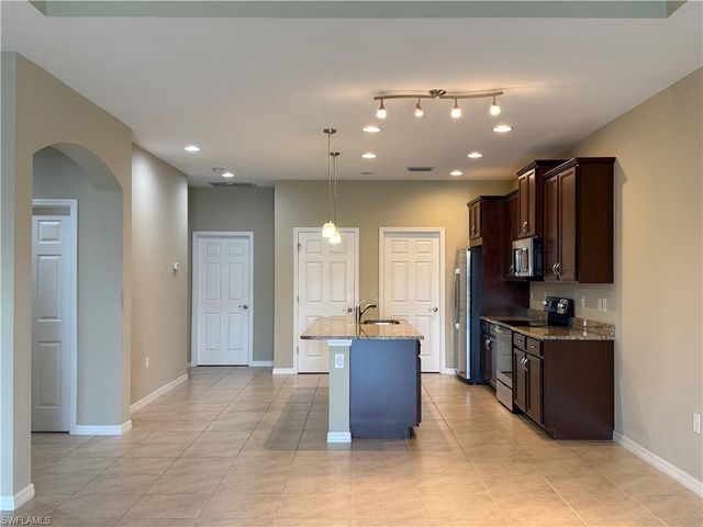 3889 Dunnster CT, Fort Myers, FL 33916