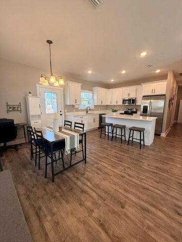 226 Loveless, Hartford, AL 36344