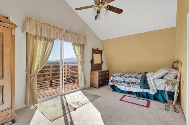 31420 Rabbit Springs Lane, Lucerne Valley, CA 92356
