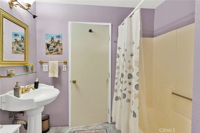 31420 Rabbit Springs Lane, Lucerne Valley, CA 92356