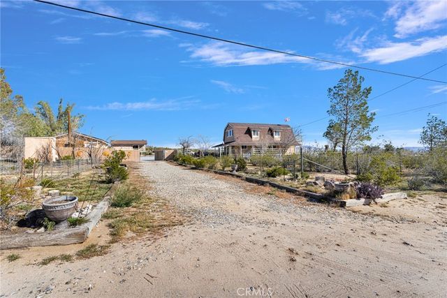 31420 Rabbit Springs Lane, Lucerne Valley, CA 92356