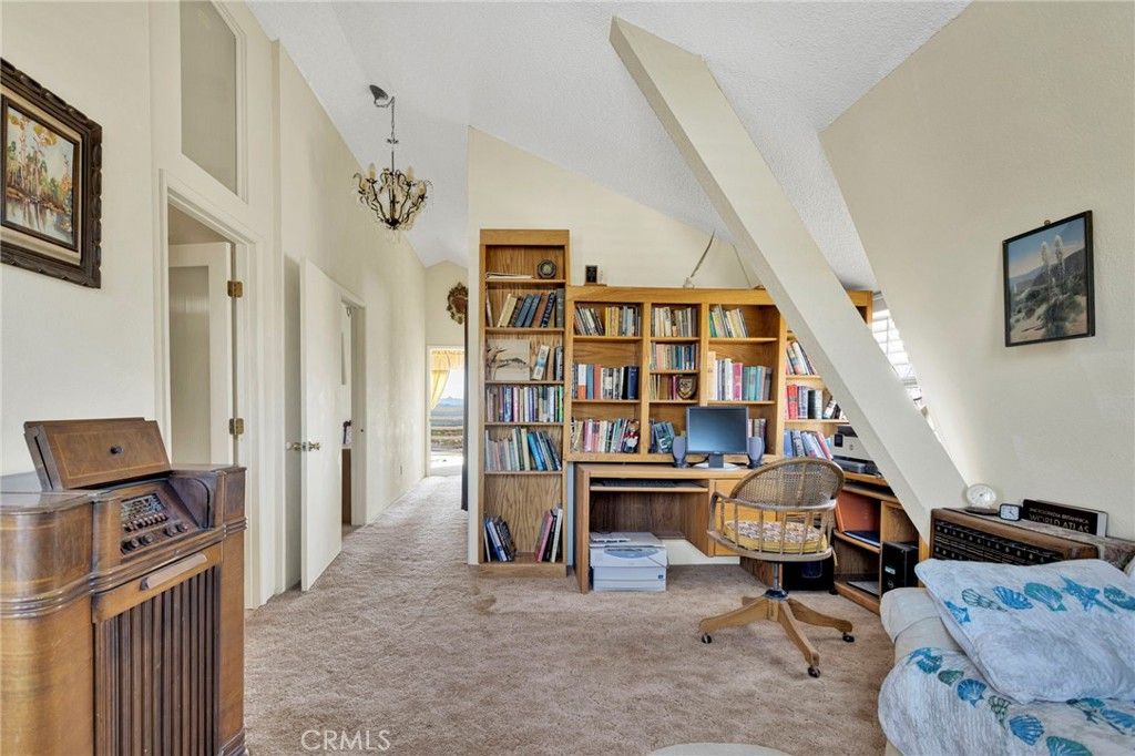 Image 33 of property listing at 31420 Rabbit Springs Lane, Lucerne Valley, CA 92356