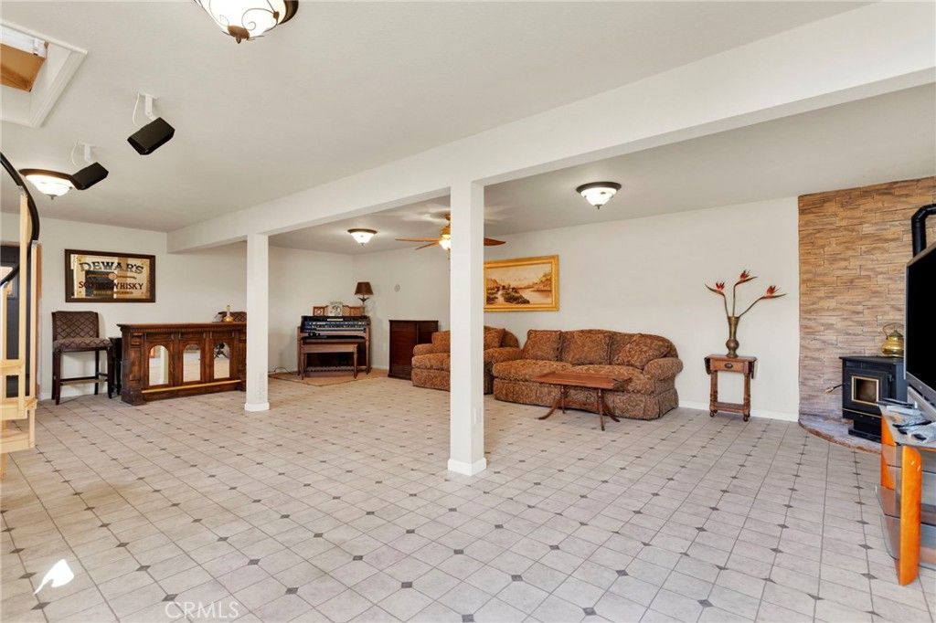 Image 36 of property listing at 31420 Rabbit Springs Lane, Lucerne Valley, CA 92356
