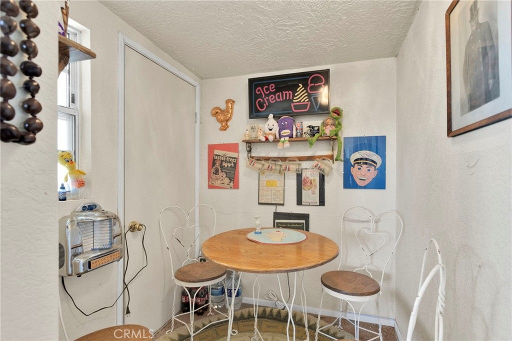 Image 55 of property listing at 31420 Rabbit Springs Lane, Lucerne Valley, CA 92356