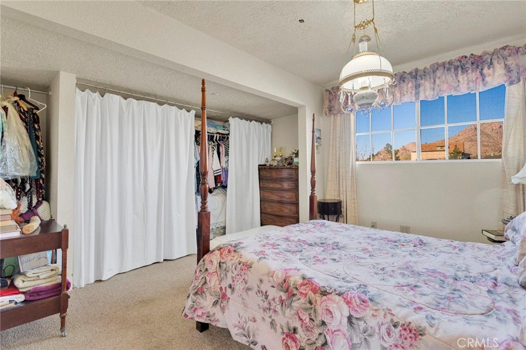 Image 59 of property listing at 31420 Rabbit Springs Lane, Lucerne Valley, CA 92356